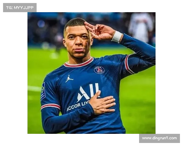 姆巴佩如何重新定义巴黎圣日耳曼的进攻风格与战术体系